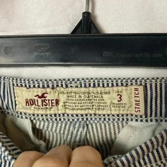 Hollister stripe shorts - Picture 2 of 7